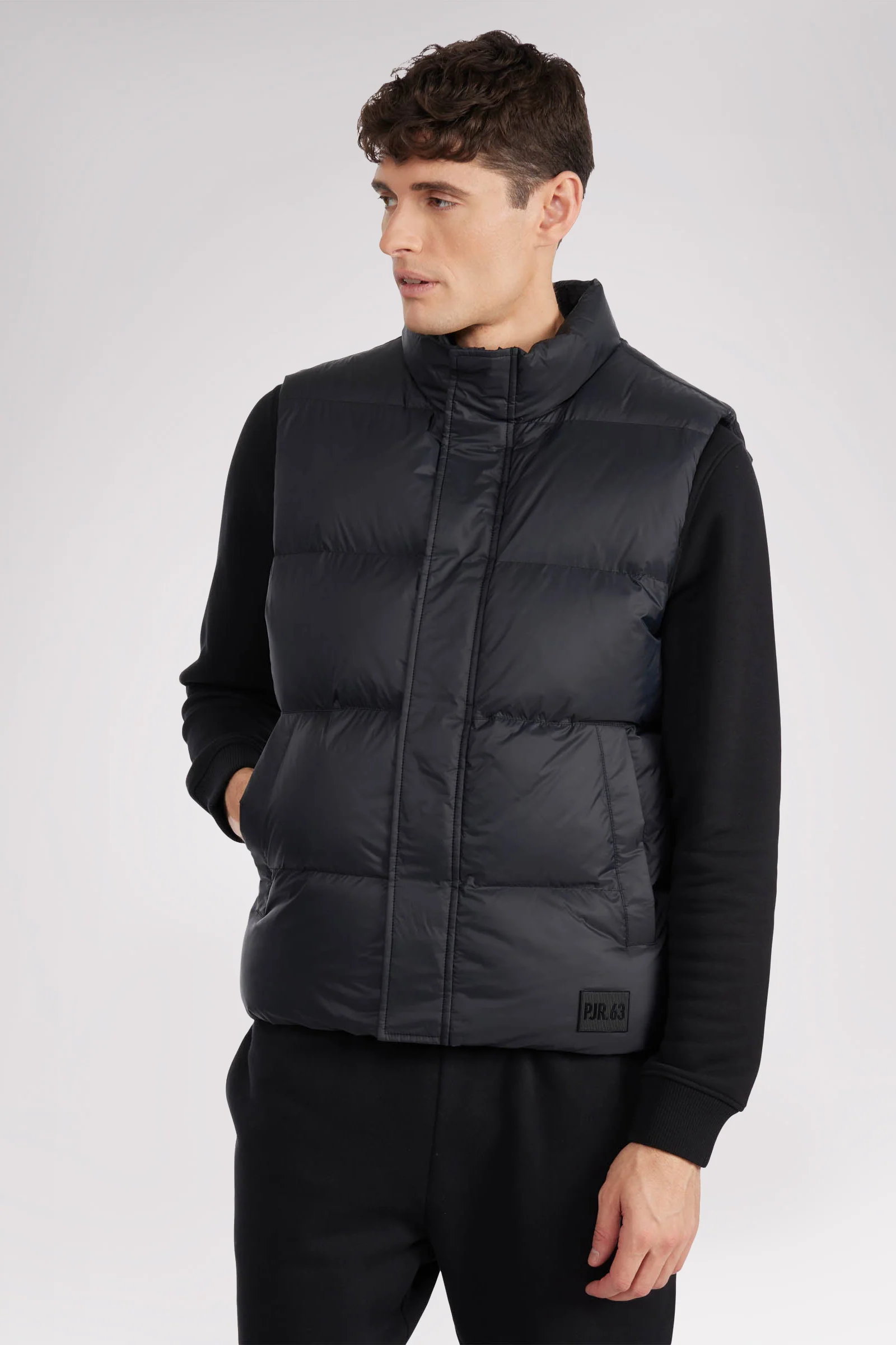 Falkoner Men's Quilted Puffer Vest