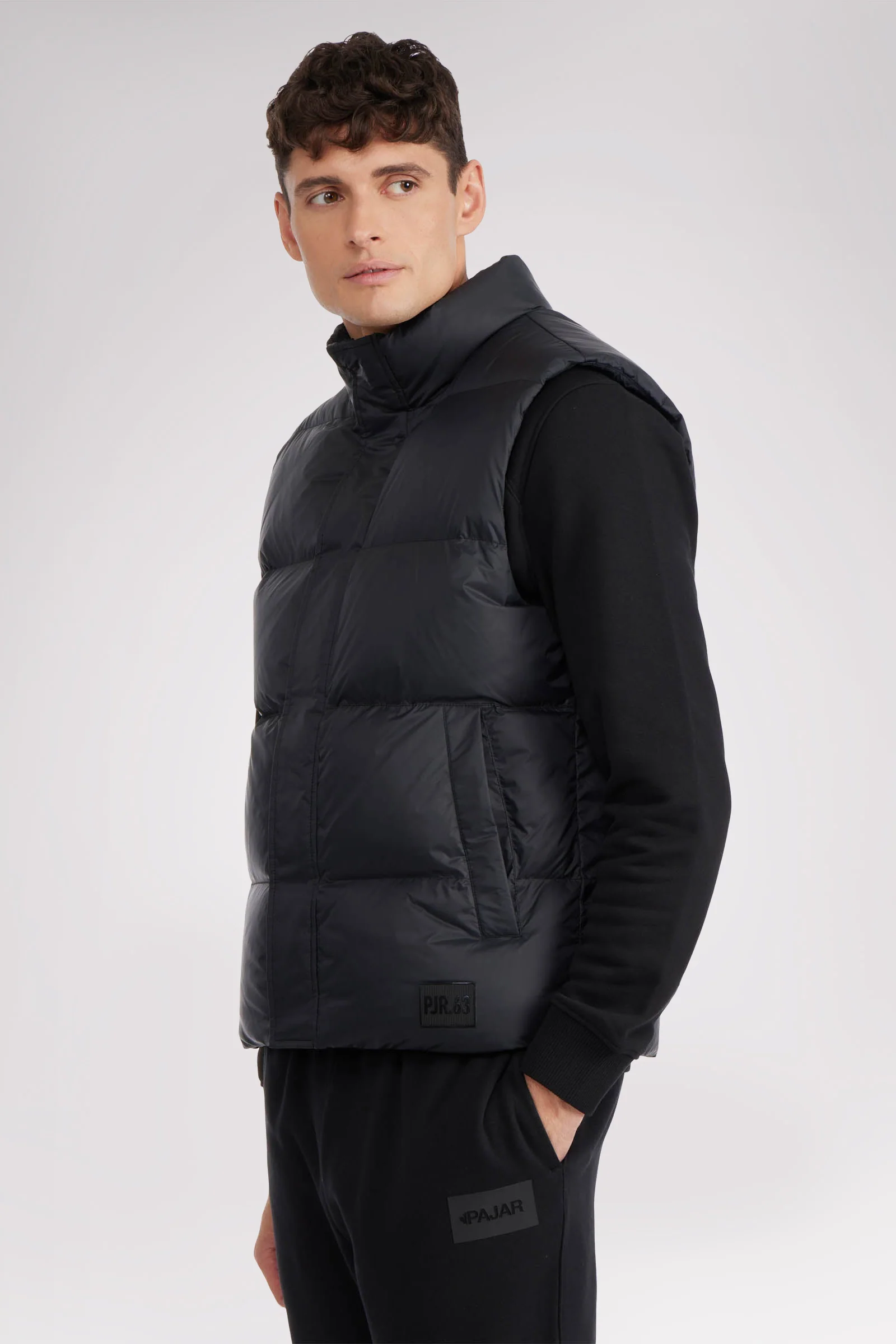 Falkoner Men's Quilted Puffer Vest