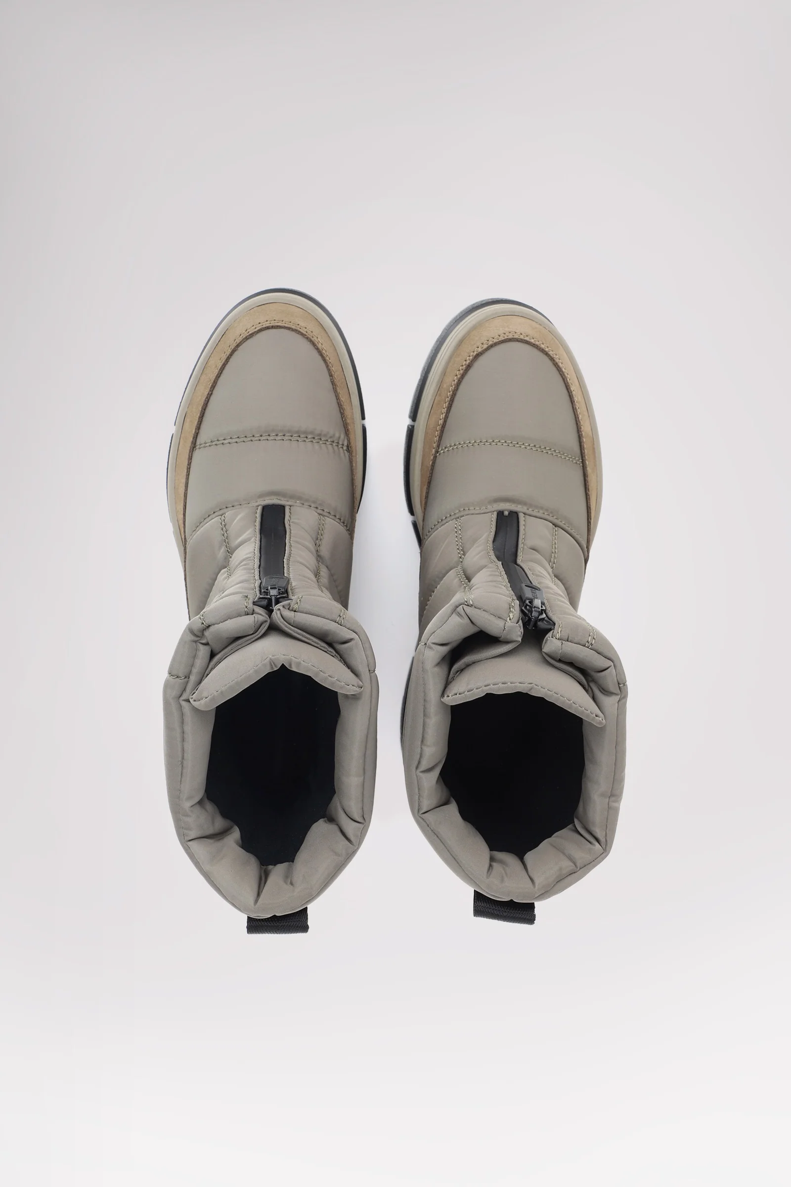 Helene Women's Boot w/Ice Grippers