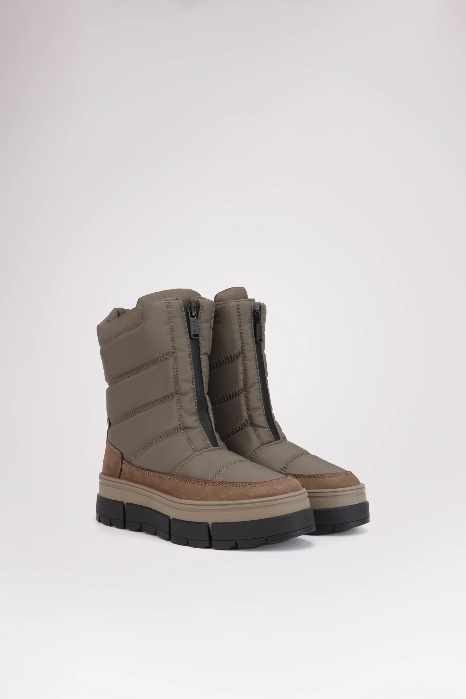 Helene Women's Boot w/Ice Grippers