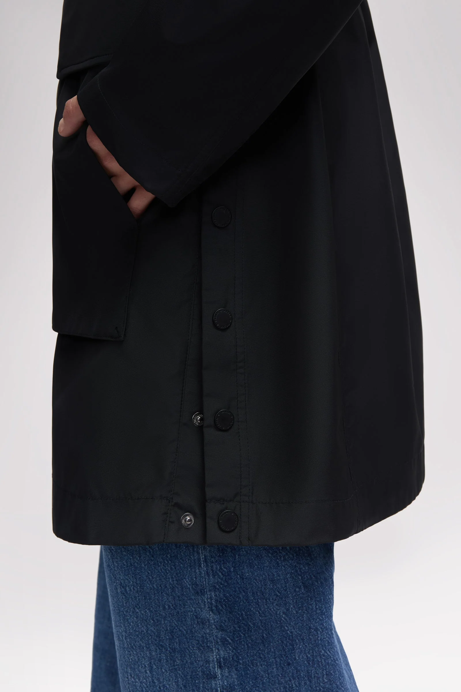 Dew Women's Hooded Rainshell