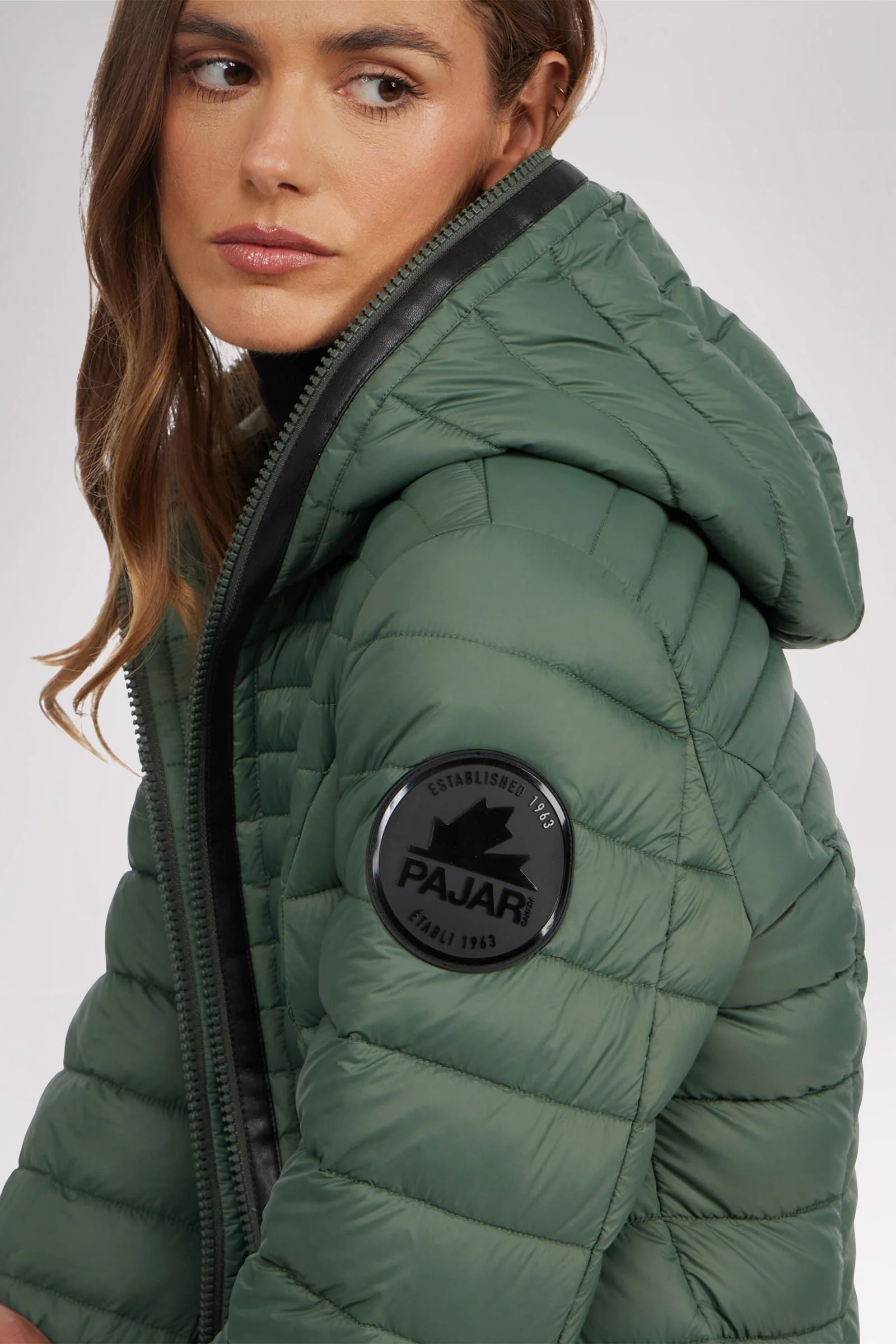 Lyvien Women's Lightweight Packable Puffer