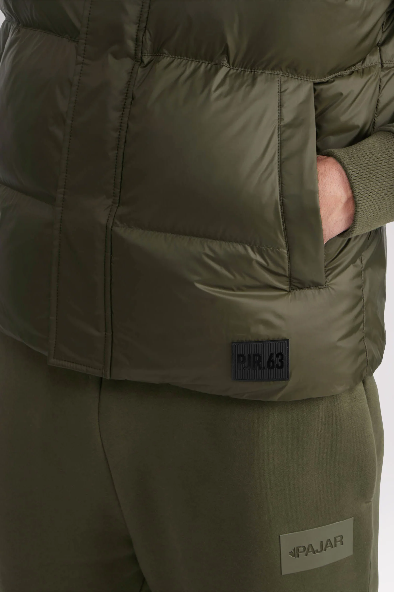 Falkoner Men's Quilted Puffer Vest