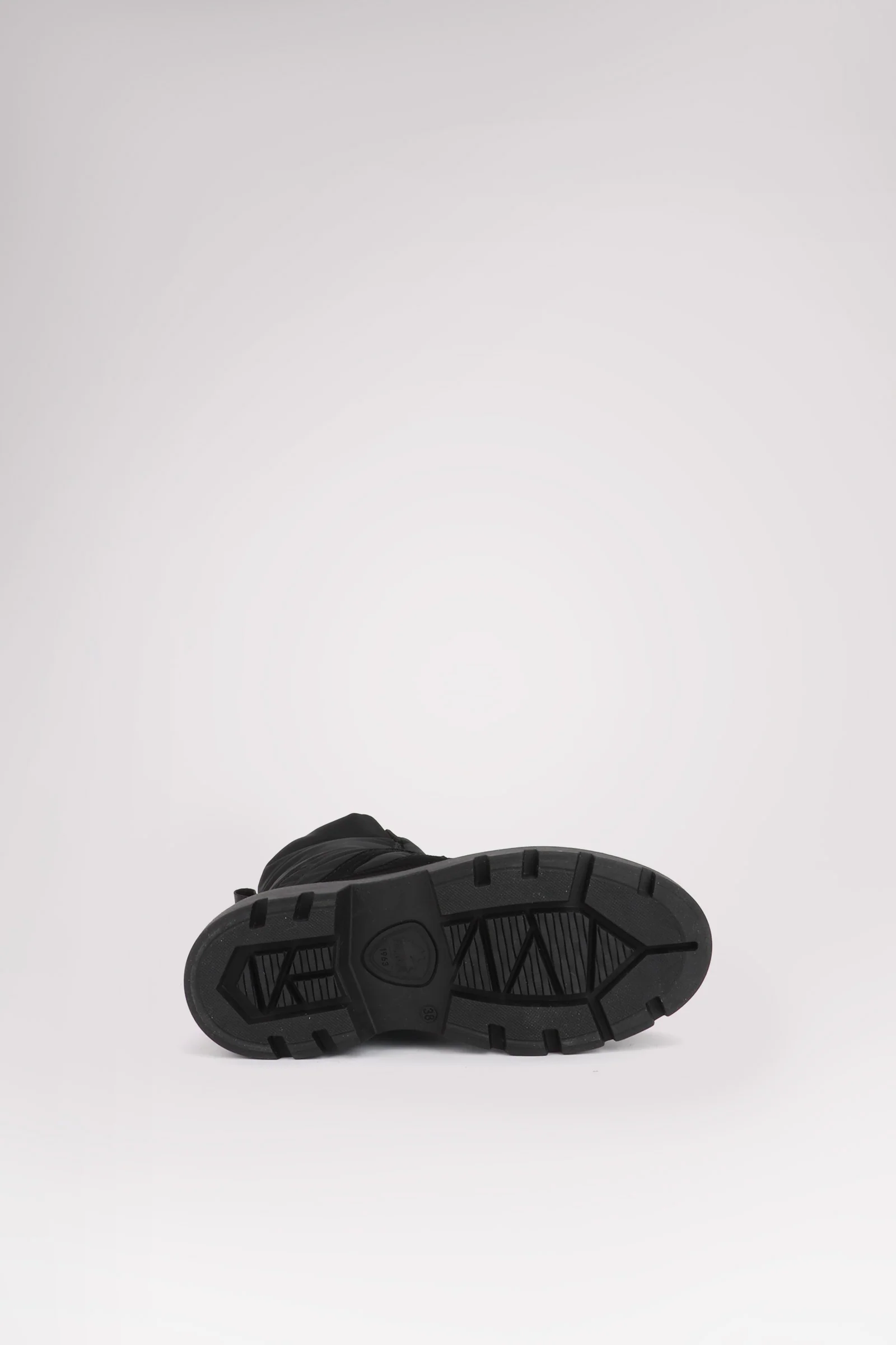 Verana Low Women's Lace Up Boot w/Zip