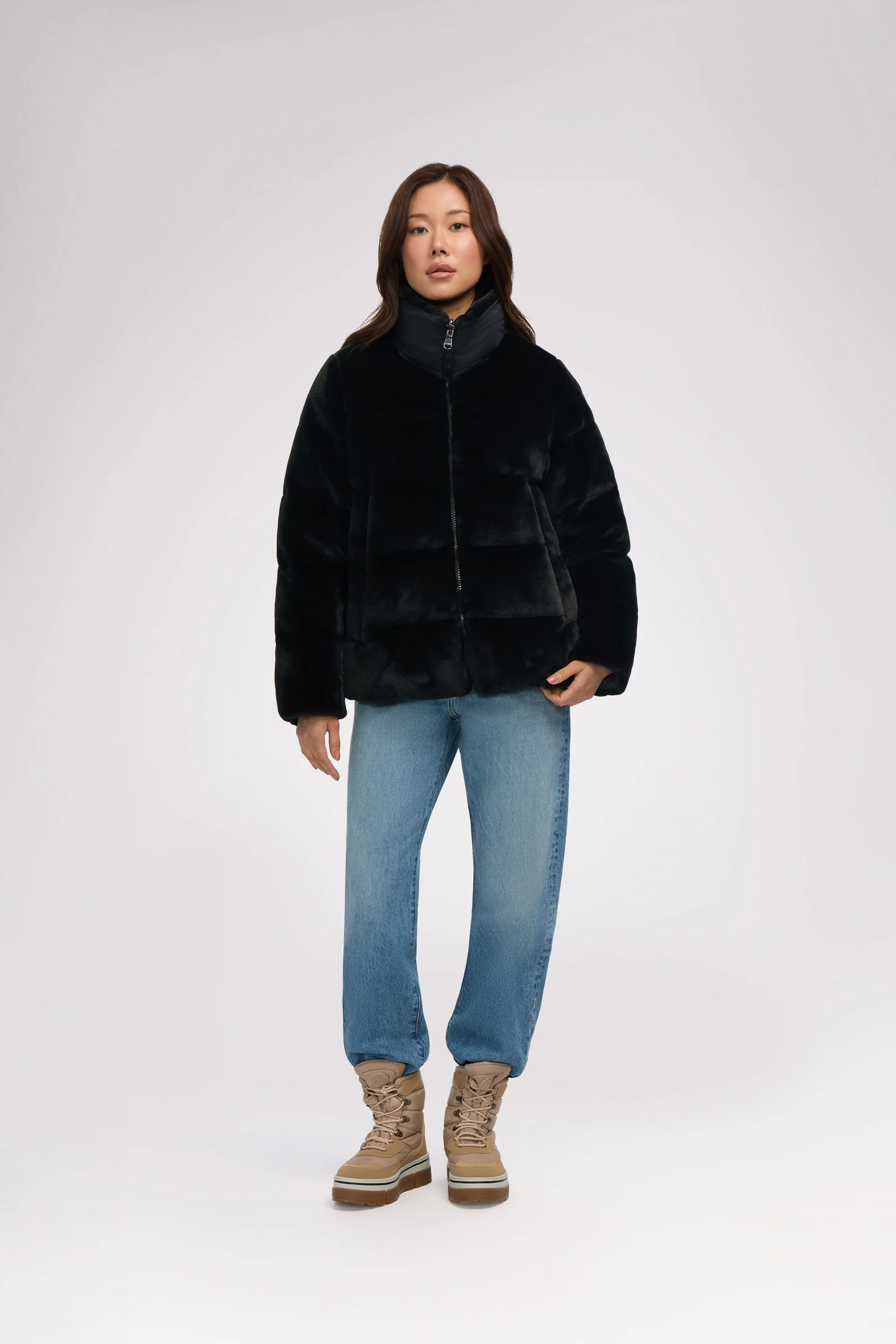 Vanita Women's Boxy Reversible Puffer