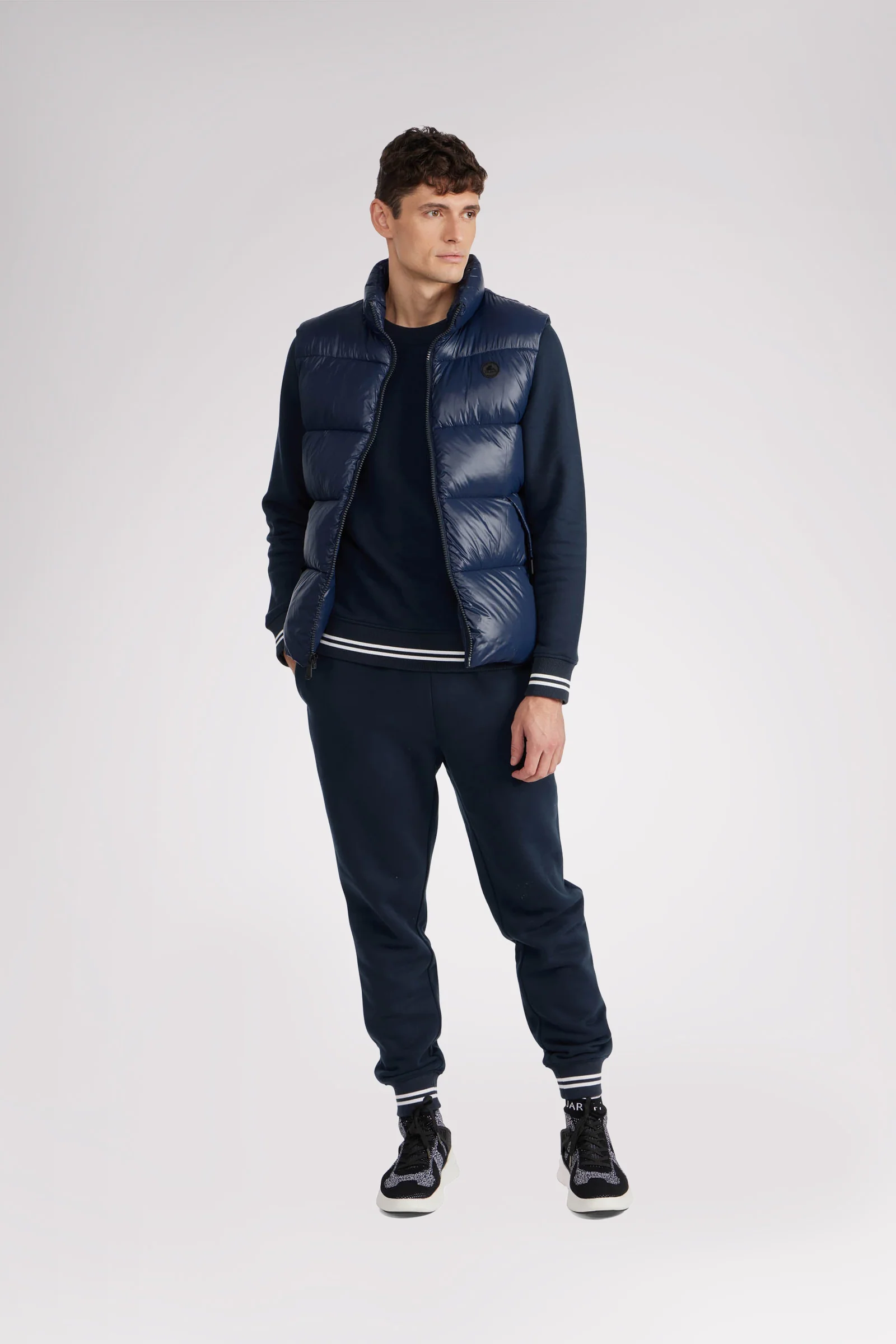 Nashi Men's Puffer Vest