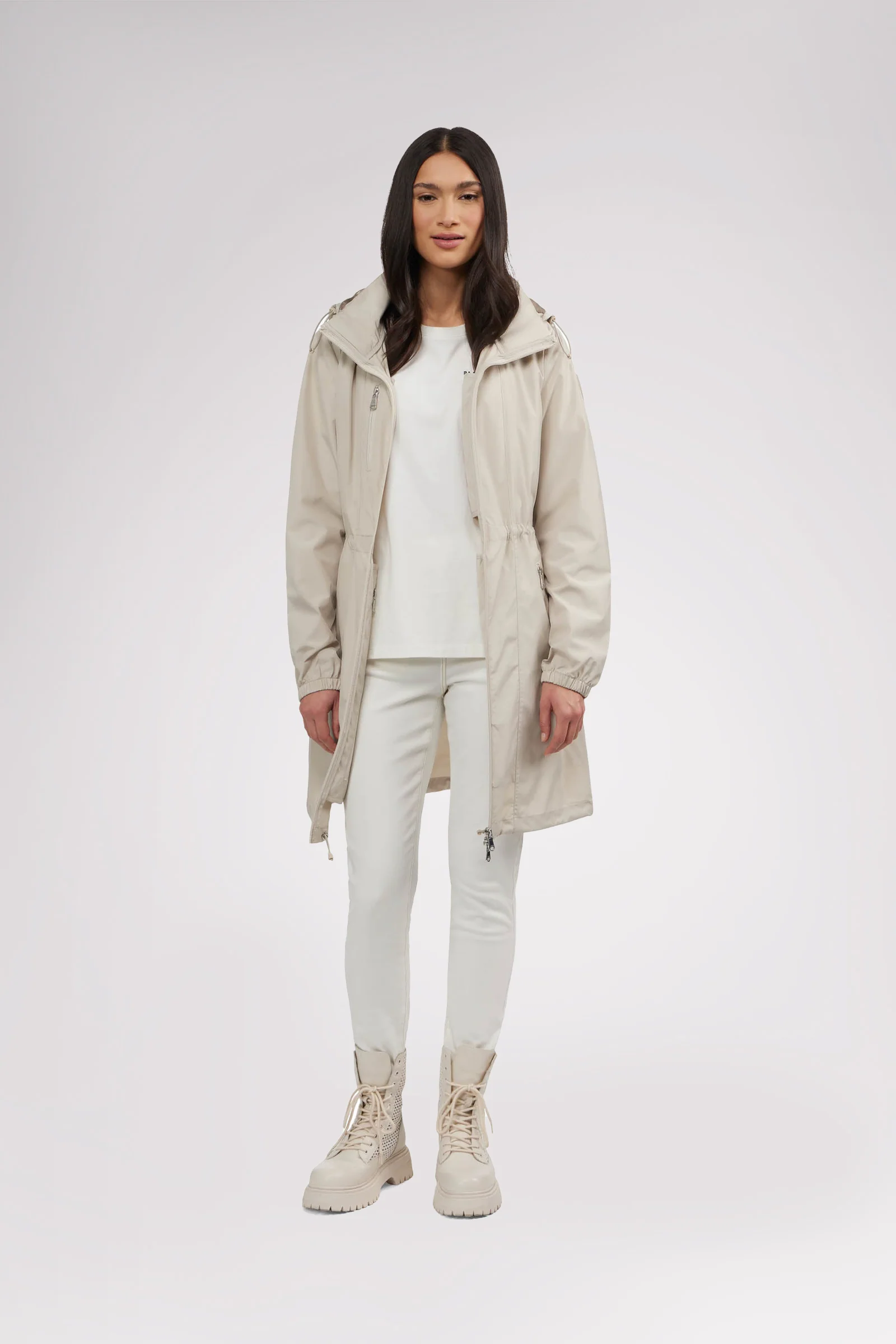 Esen Women's Hooded Rainshell