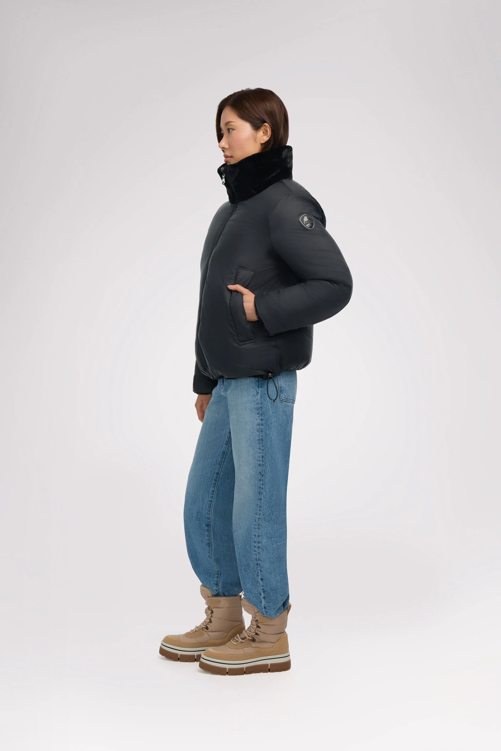 Vanita Women's Boxy Reversible Puffer