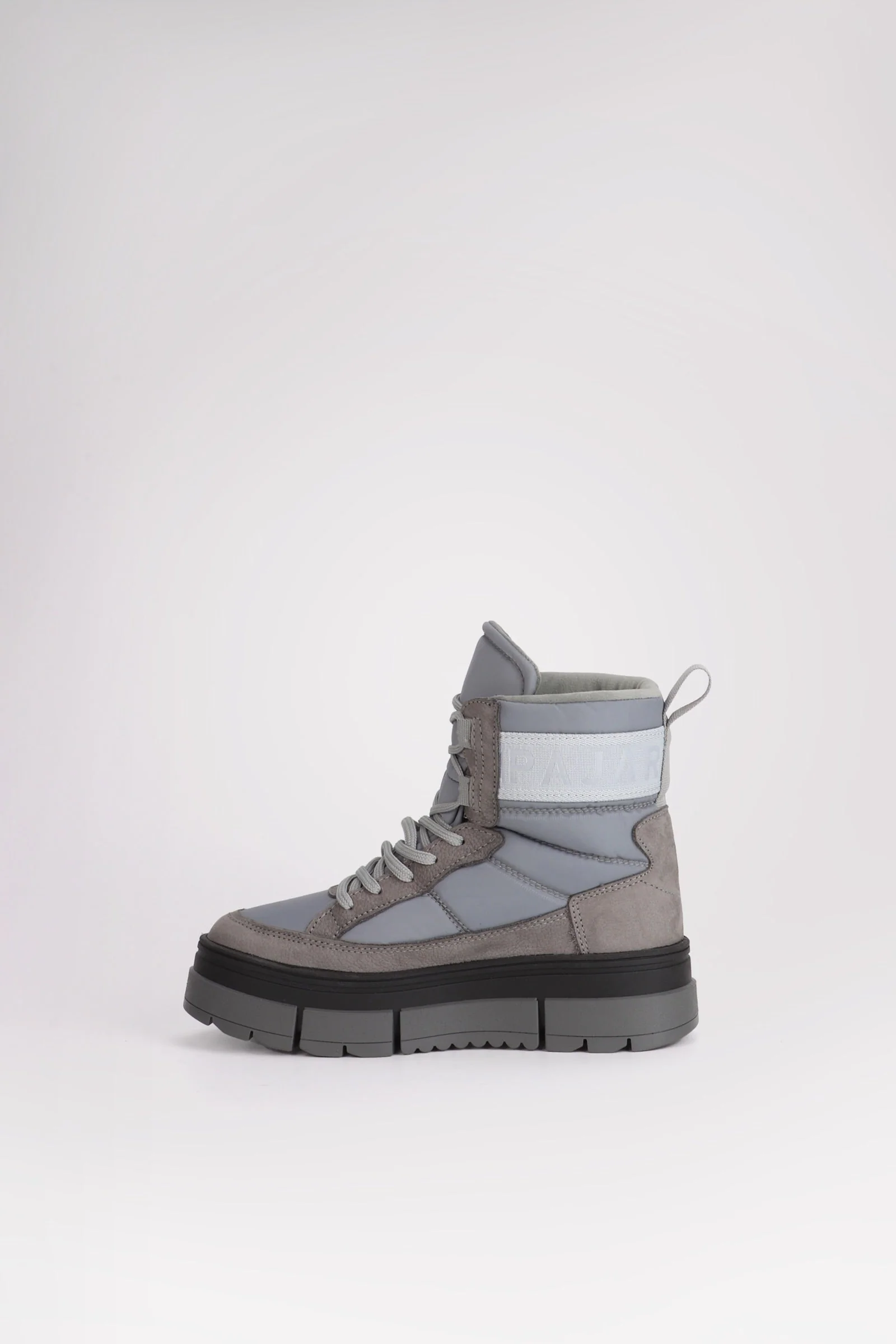 Halo Women's Boot w/Ice Grippers