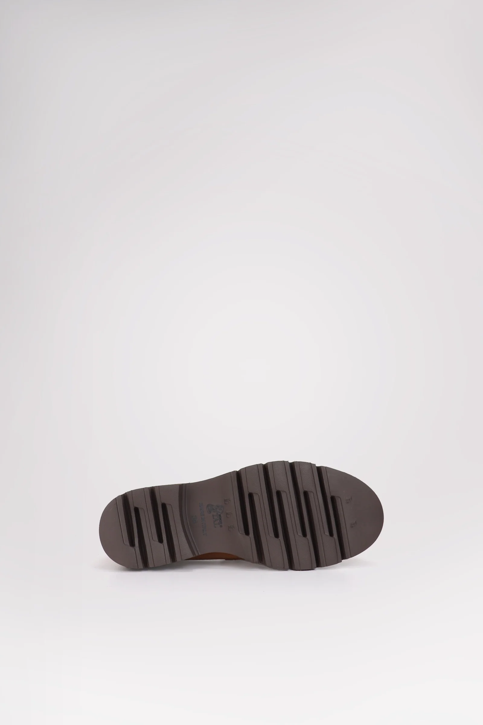 Haya Women's Quintessenza Loafer