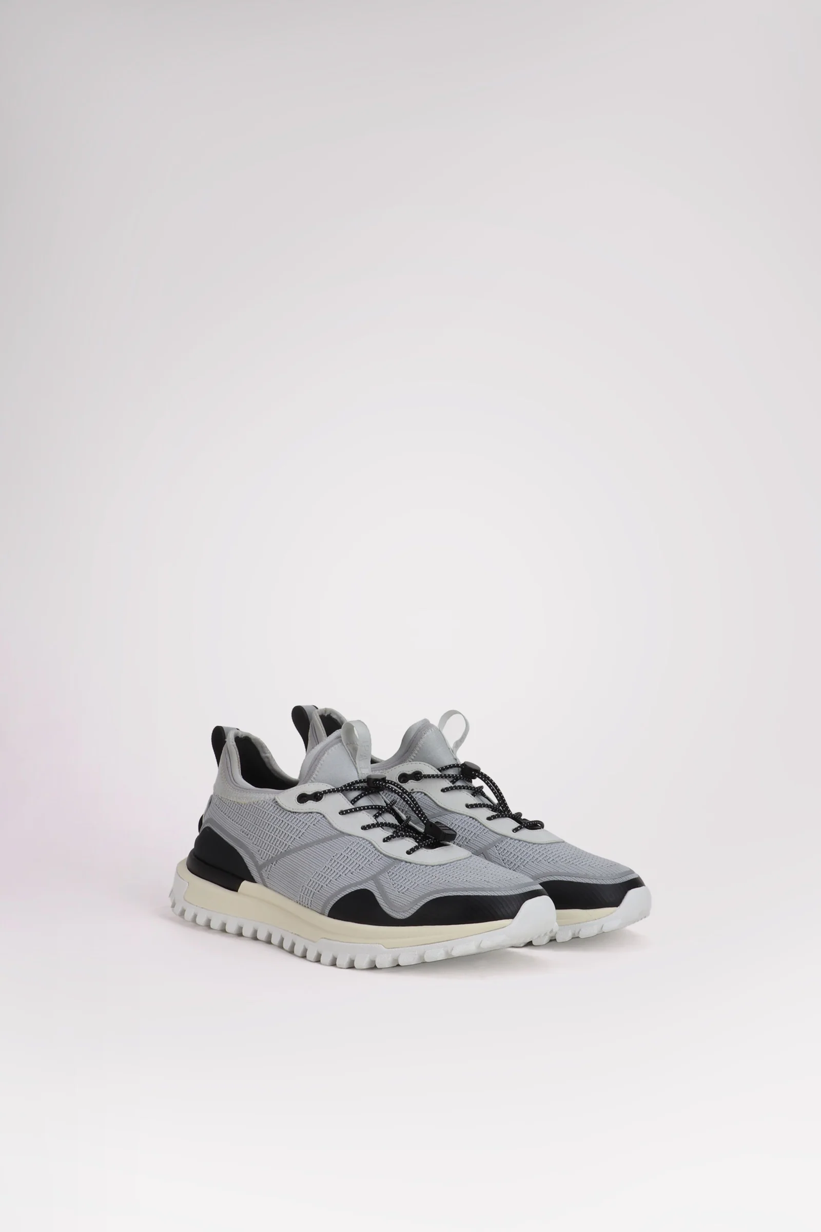 Valkyrie 2.0 Men's Athletic Sneaker