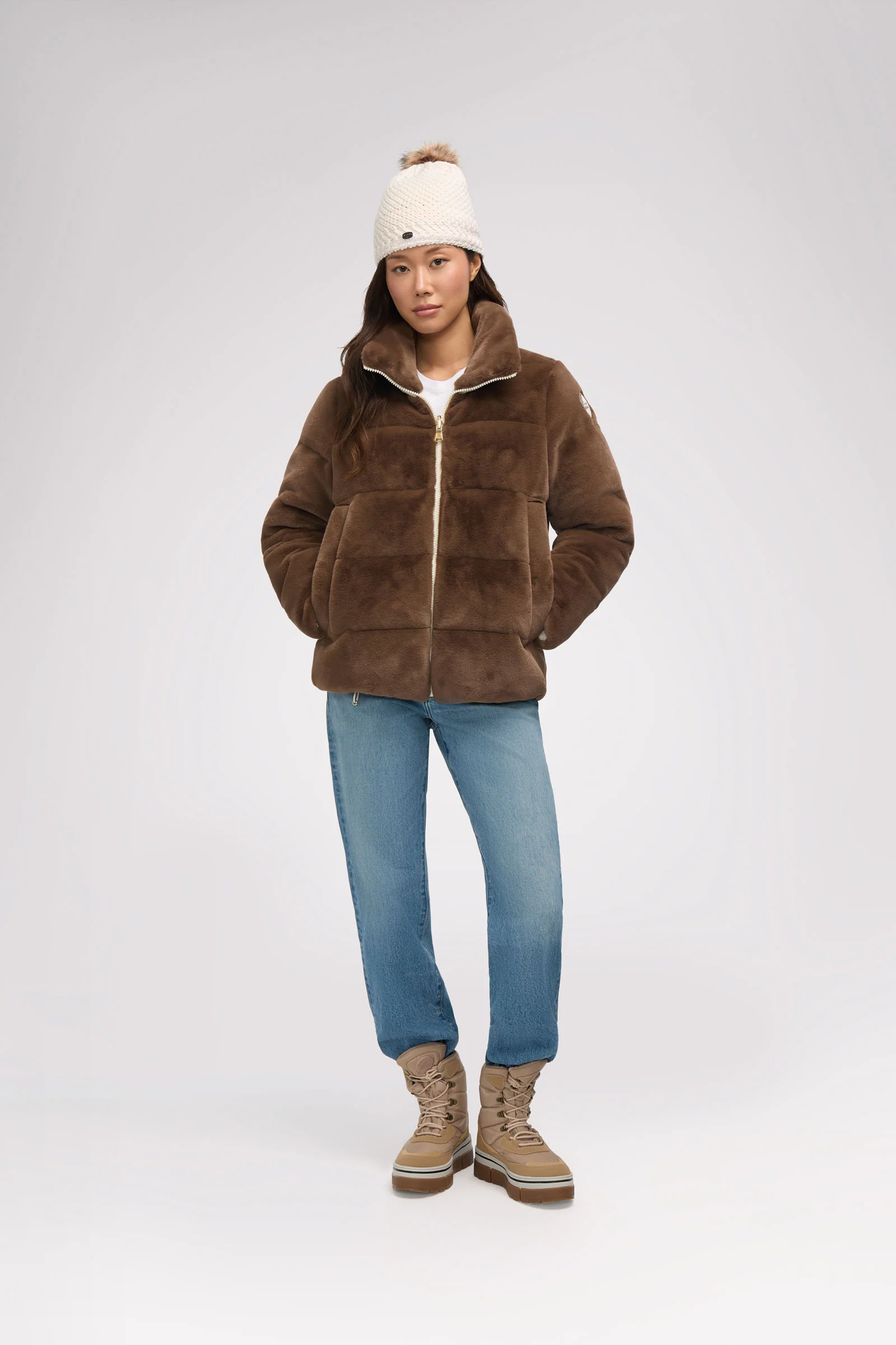 Vanita Women's Boxy Reversible Puffer