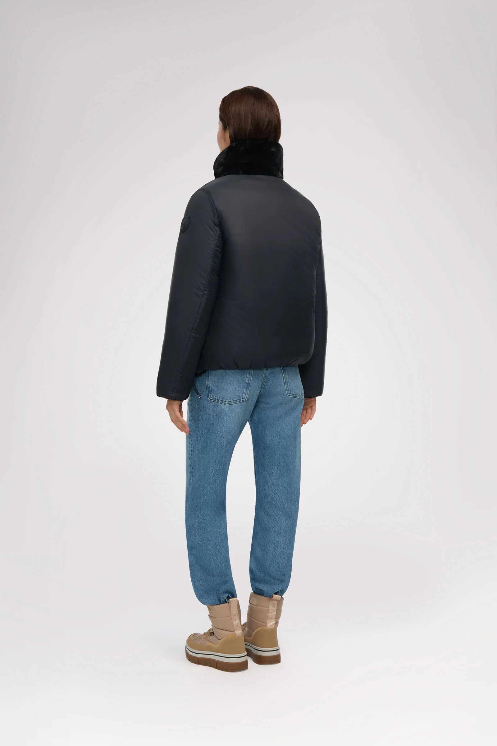 Vanita Women's Boxy Reversible Puffer