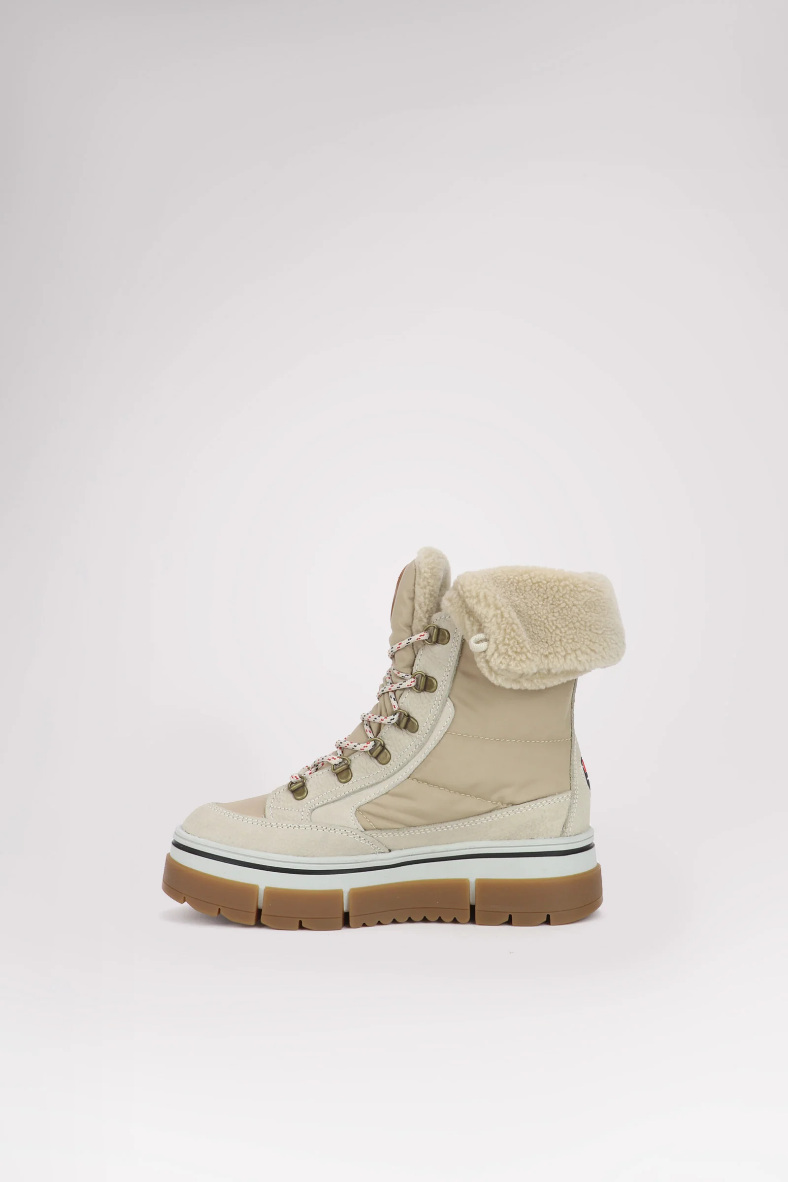 Henta Women's Lace Up Boot w/Ice Gripper