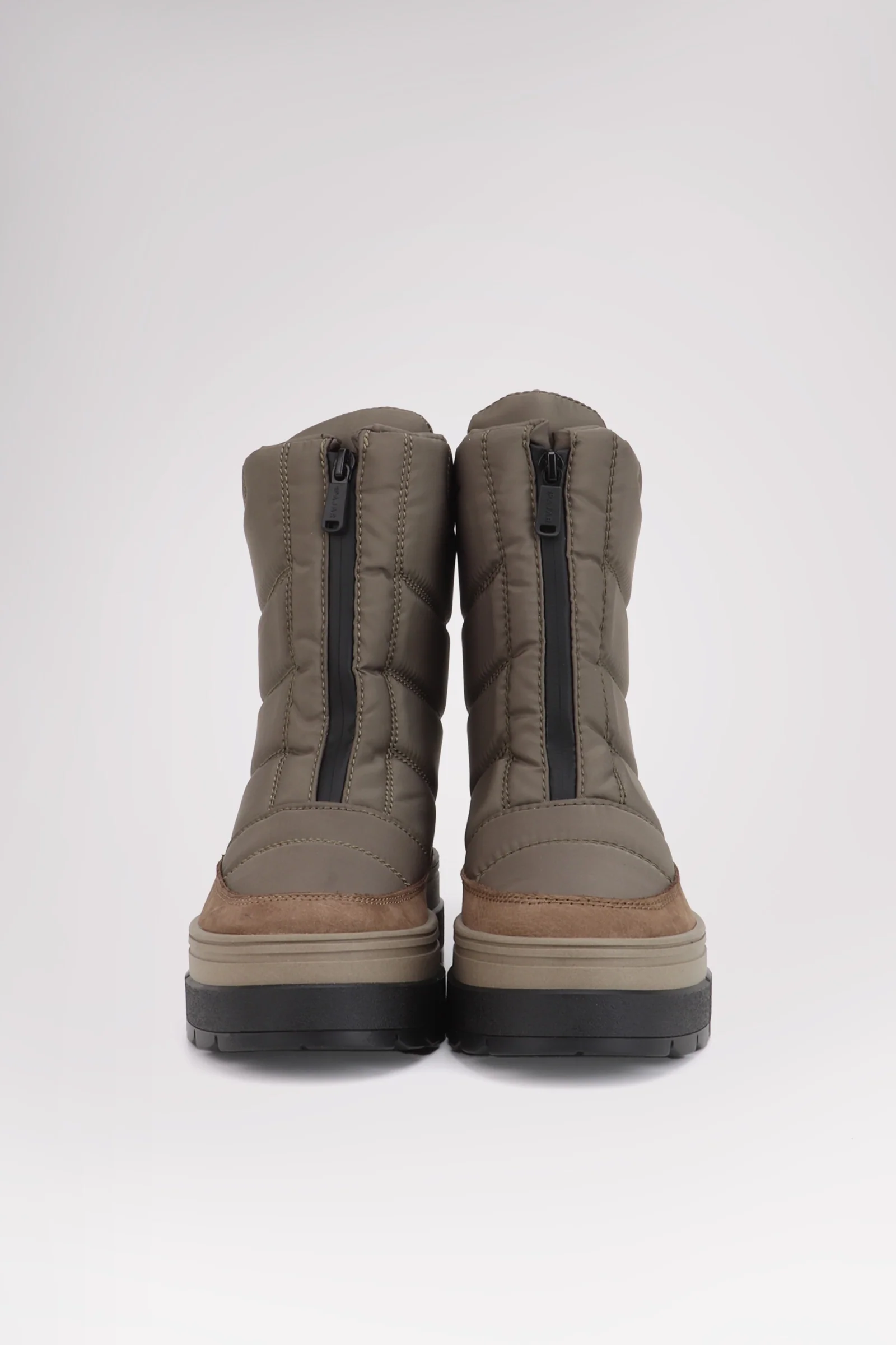 Helene Women's Boot w/Ice Grippers