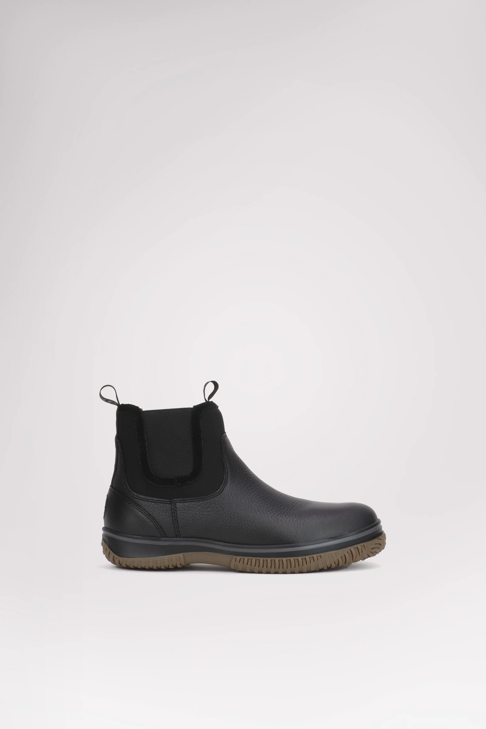 Gavel Pull Up Men's Chelsea Boot