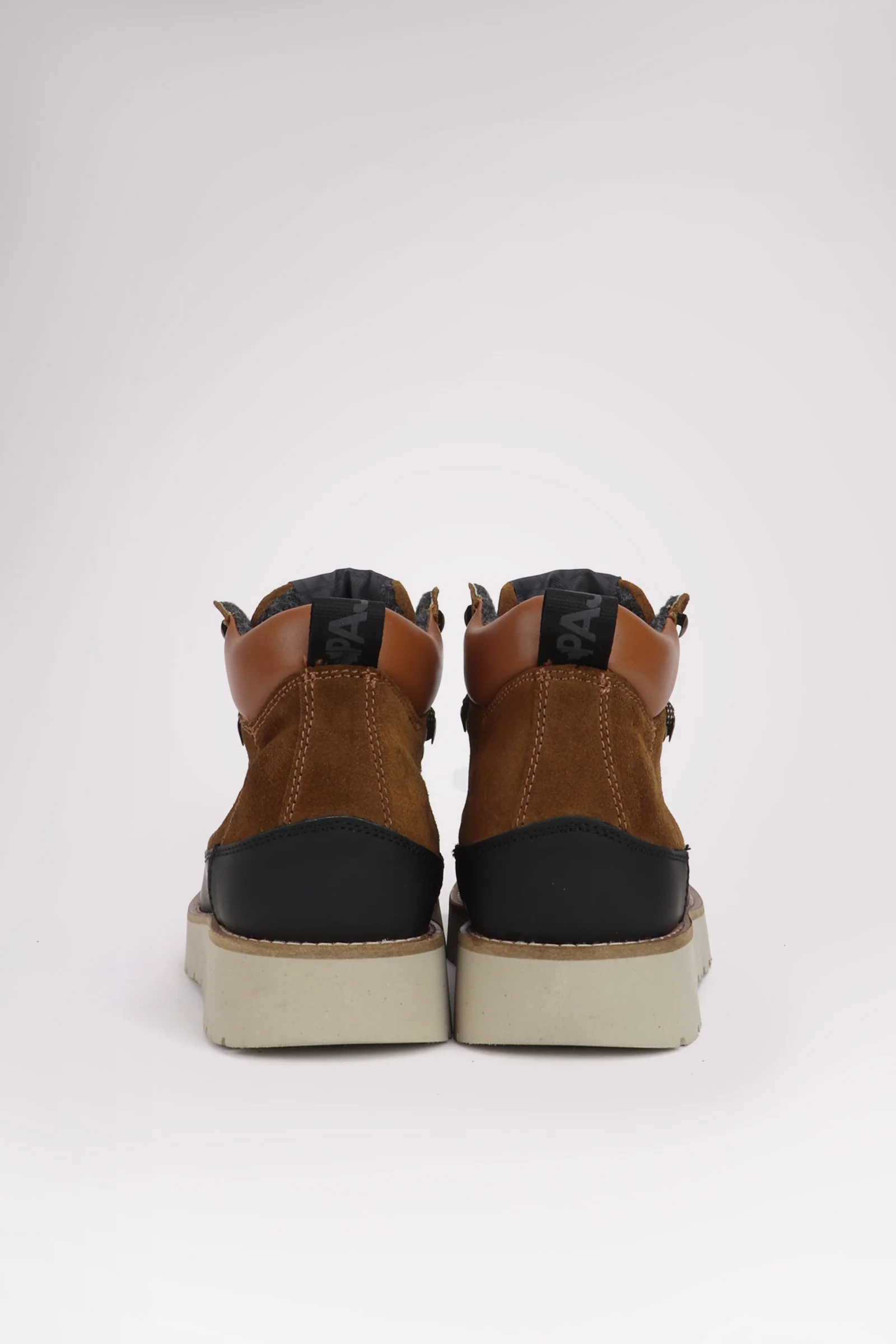 Yak Men's Lace Up Boot