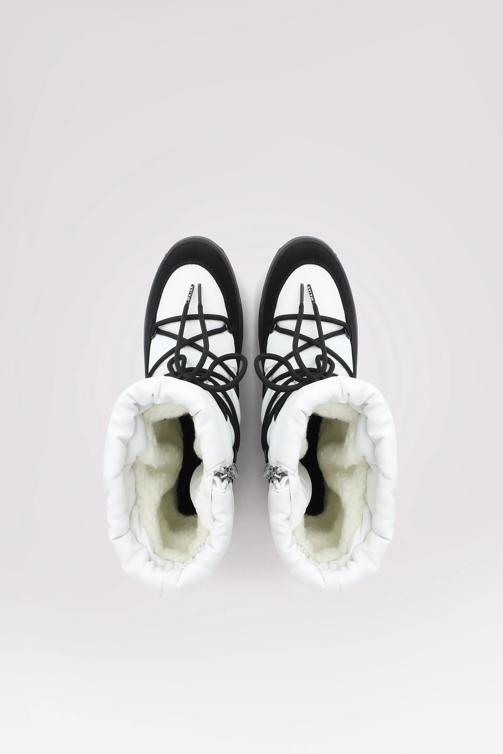 Taya High Women's High Lace Up Boot