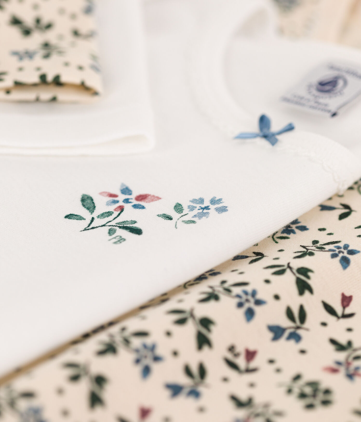 Lot de 2 t-shirts manches longues fleur petite fille en coton