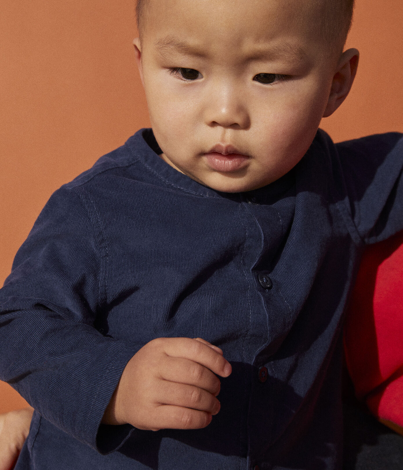 Chemise manches longues bébé en velours extra fin