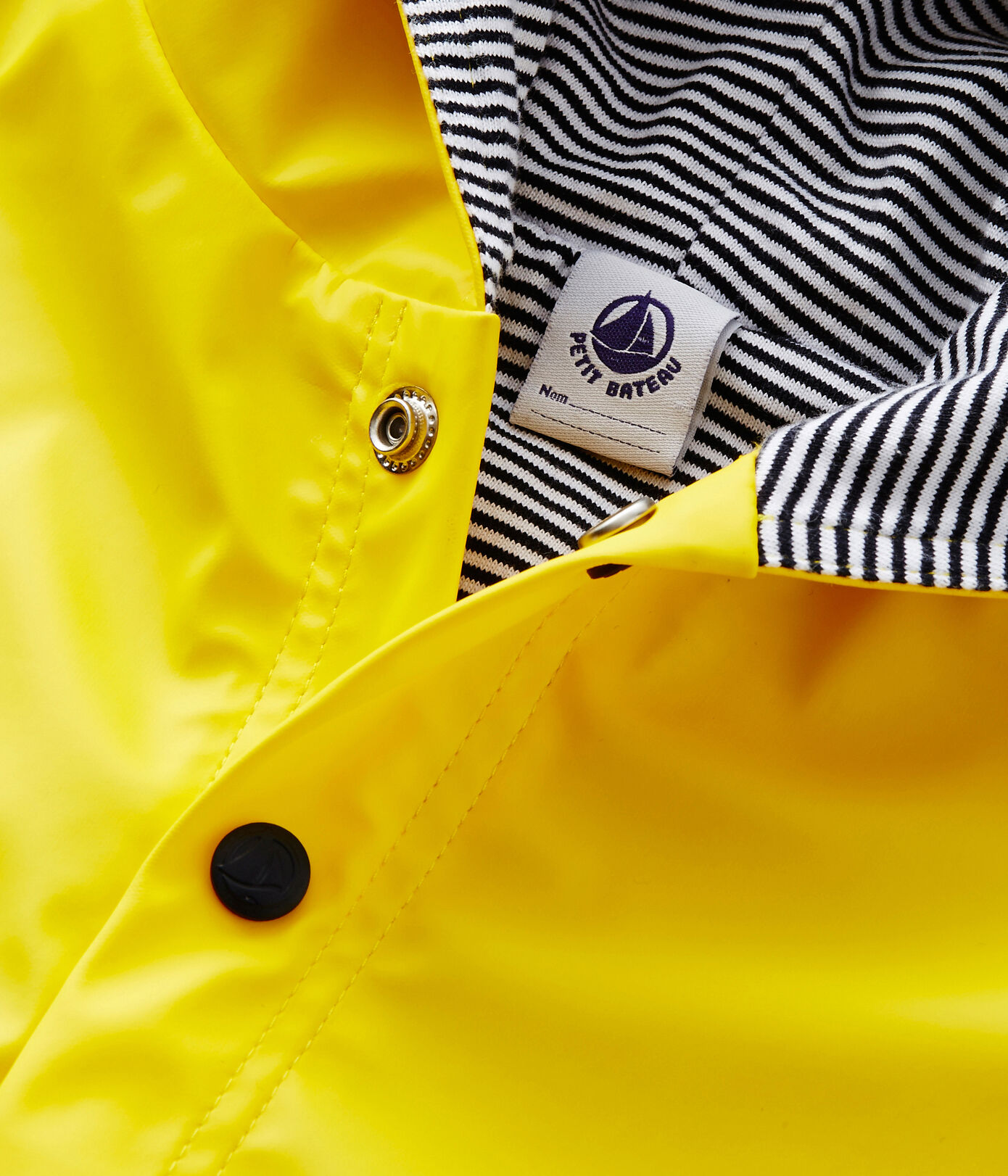 Cape de pluie bébé