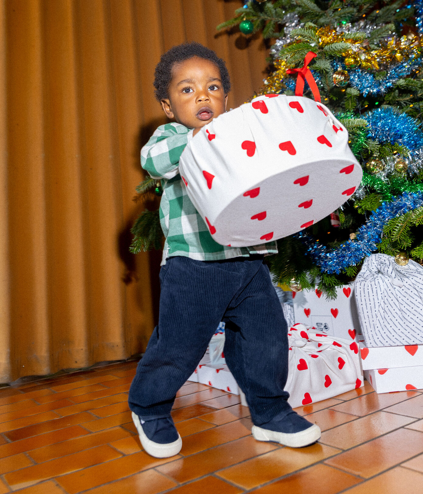 Pantalon bébé en velours grosses ctes