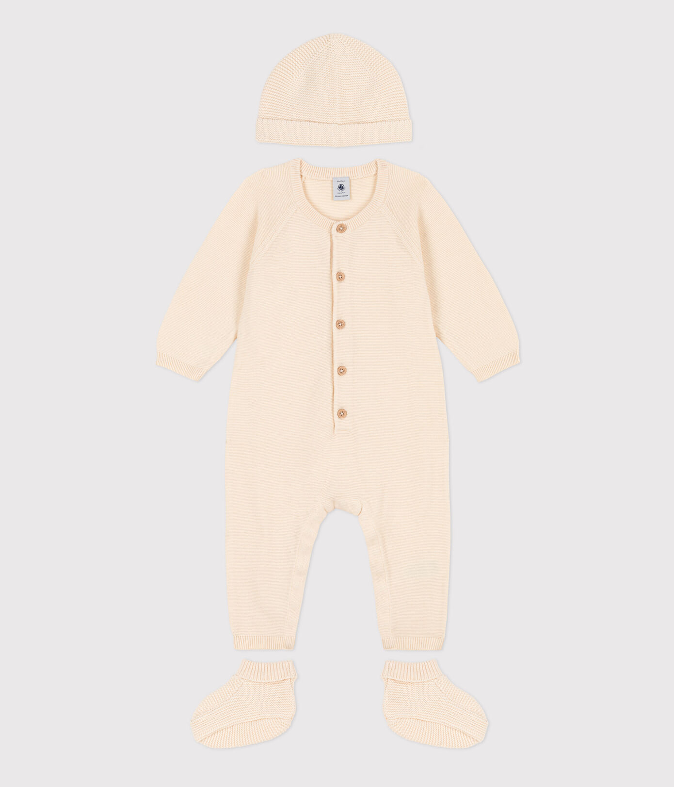 Coffret cadeau naissance en tricot