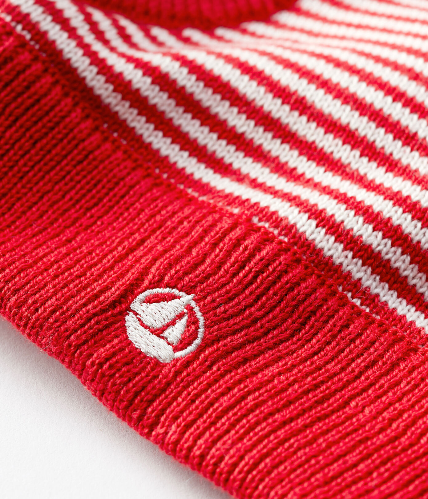 Cagoule bébé à rayures