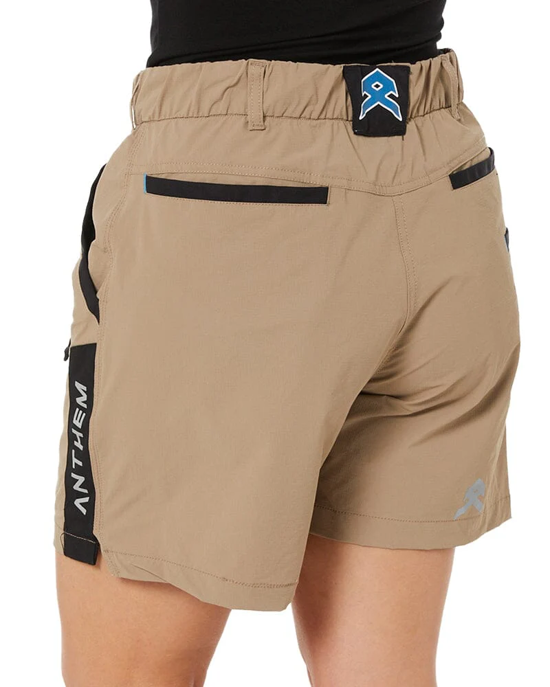 Womens Triumph Short - Khaki