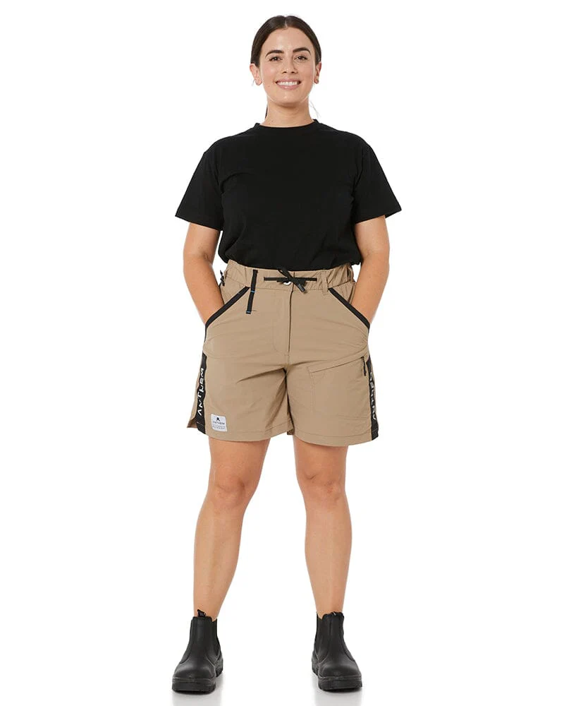 Womens Triumph Short - Khaki