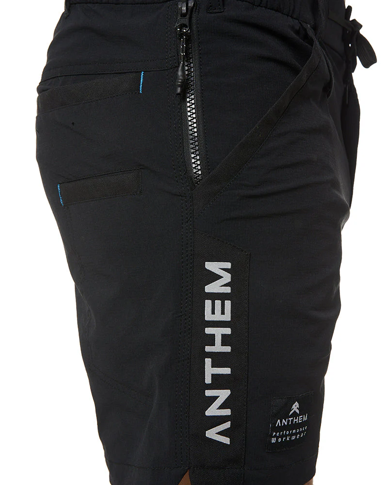 Triumph Shorts - Black