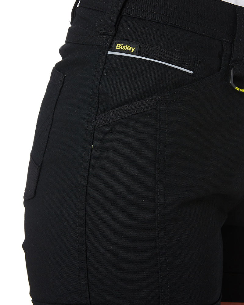 Womens Flex and Move Short Short - Black