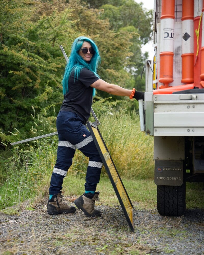 The Middy Womens Taped Pant - Navy