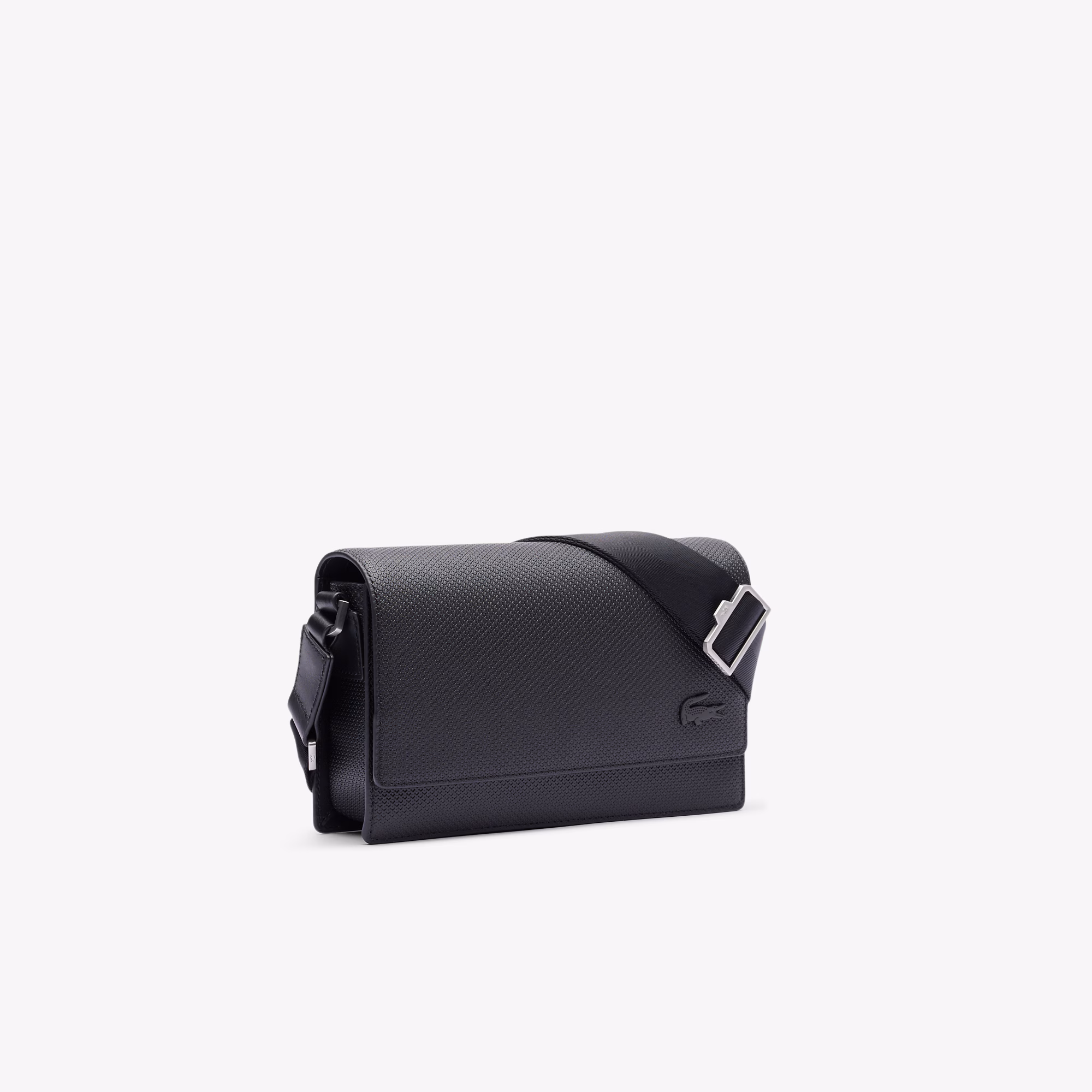 Chantaco Leather Flap Close Reporter Bag