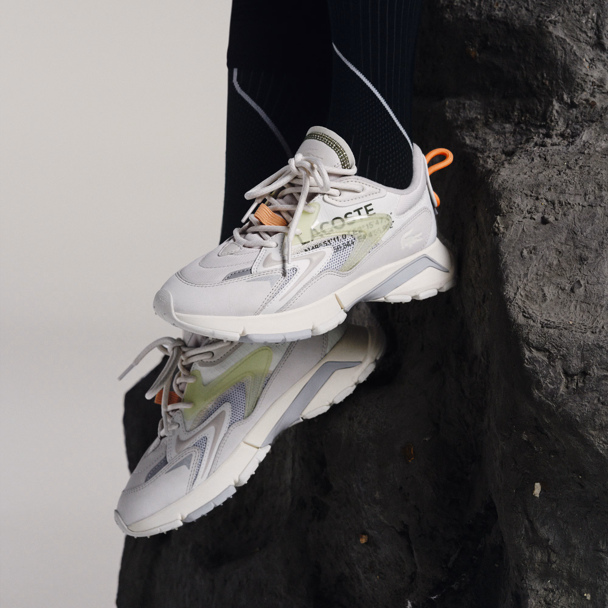 Women's L003 Neo Tech Sneakers