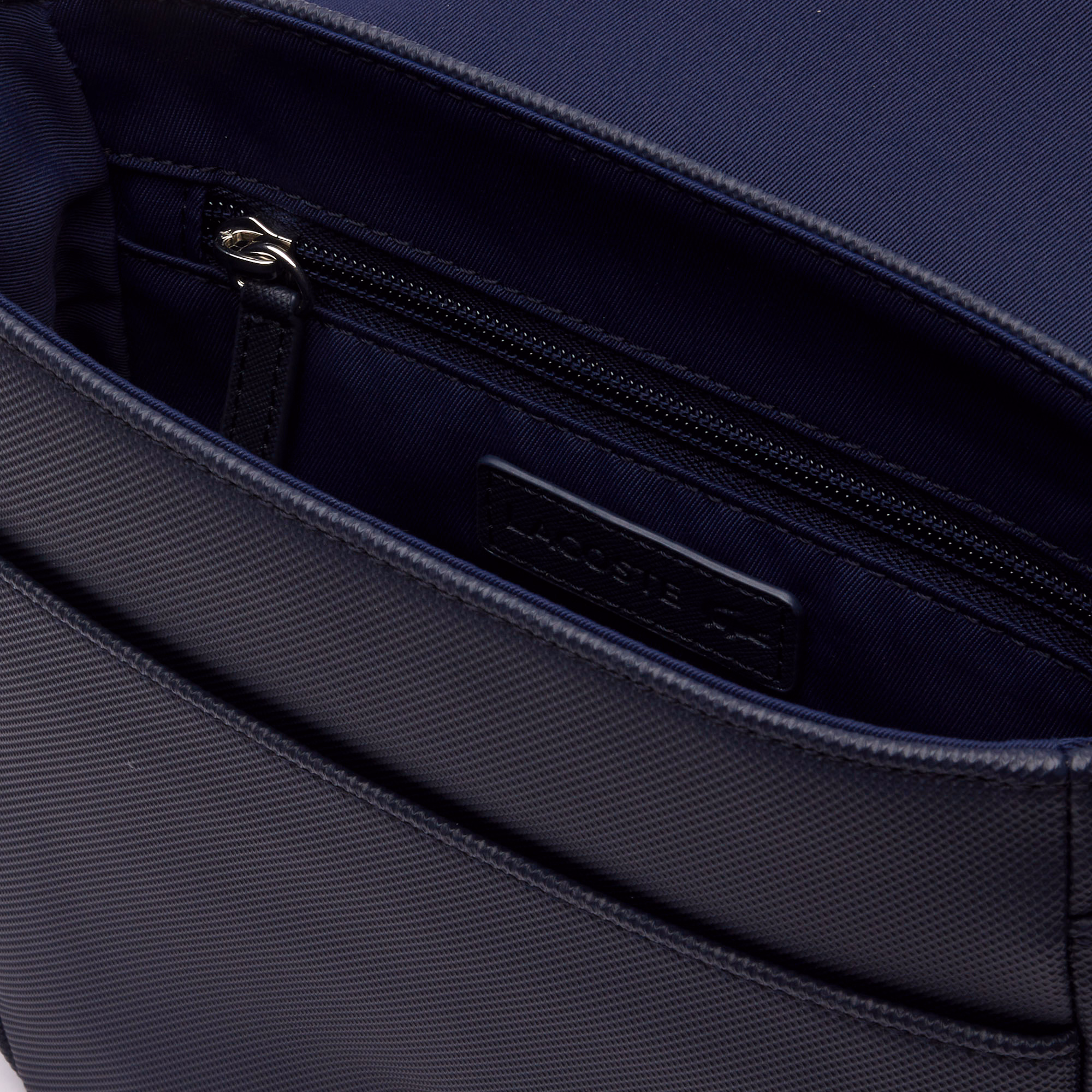 Classic Flap Close Shoulder Bag