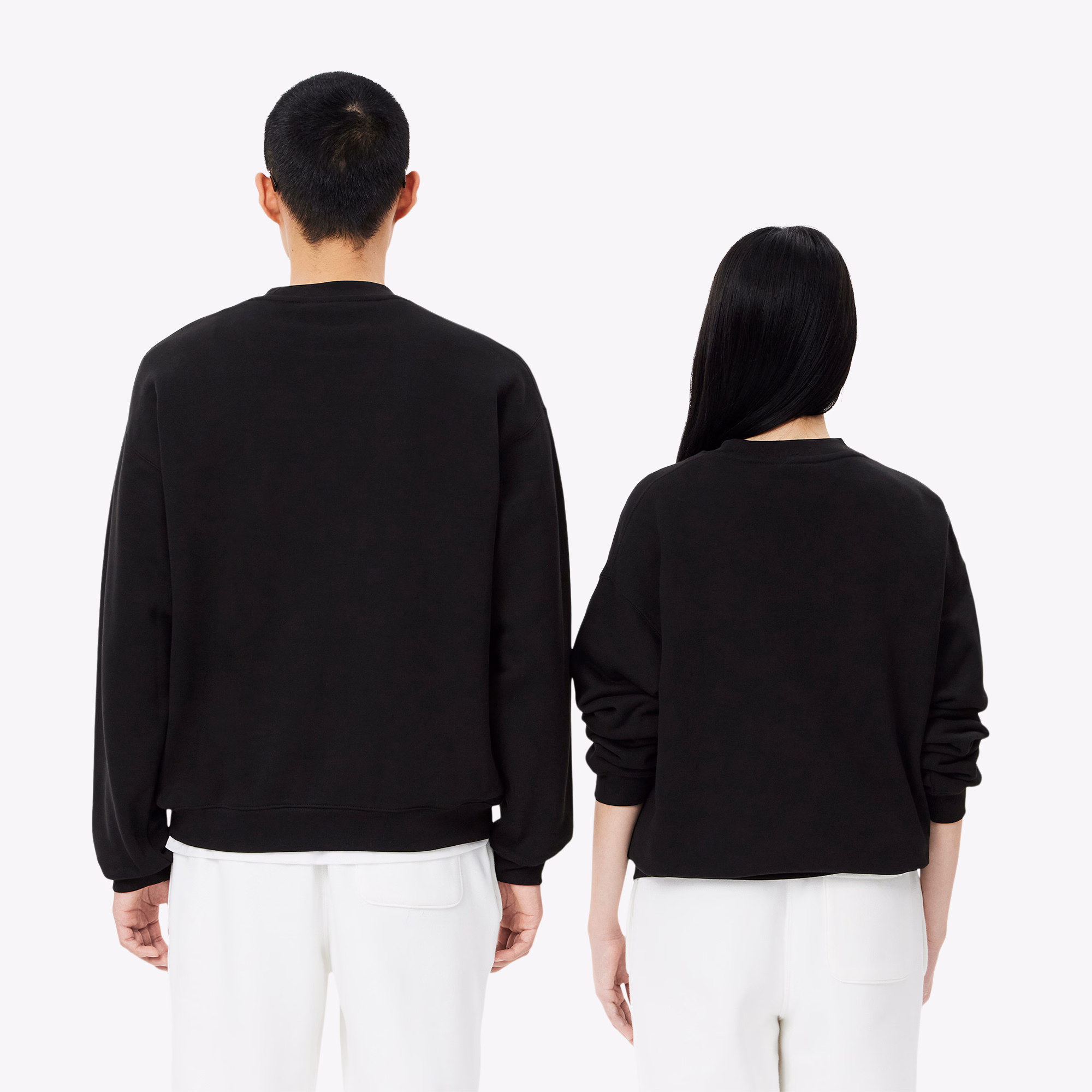 Unisex Loose Fit Badge Accent Fleece Sweatshirt