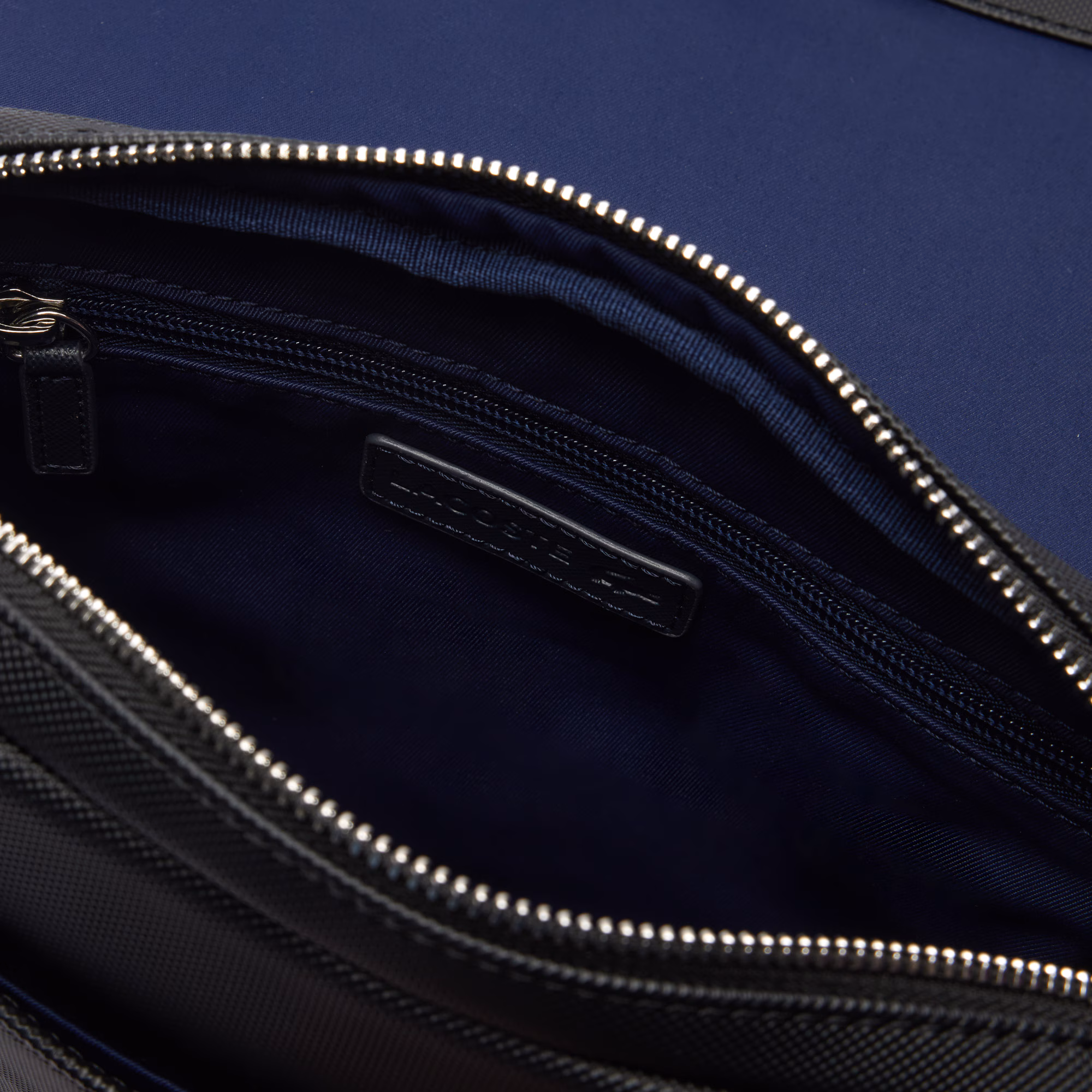 Classic Messenger Bag