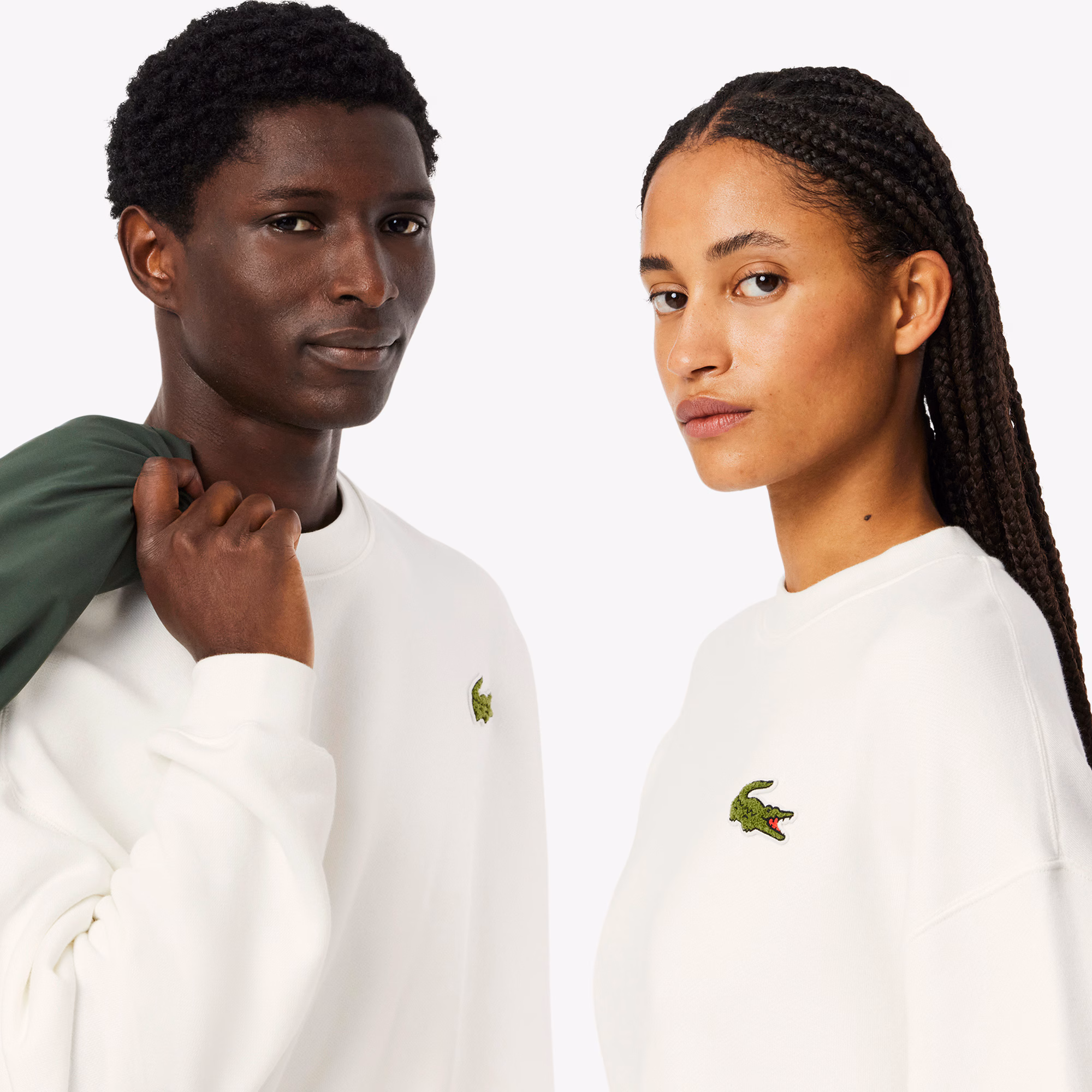 Unisex Loose Fit Badge Accent Fleece Sweatshirt