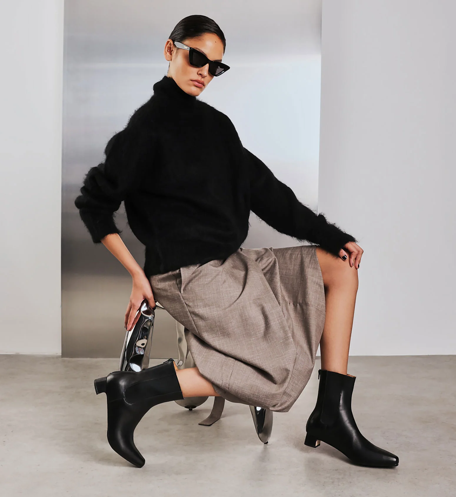 Comet Black Leather Ankle Boots