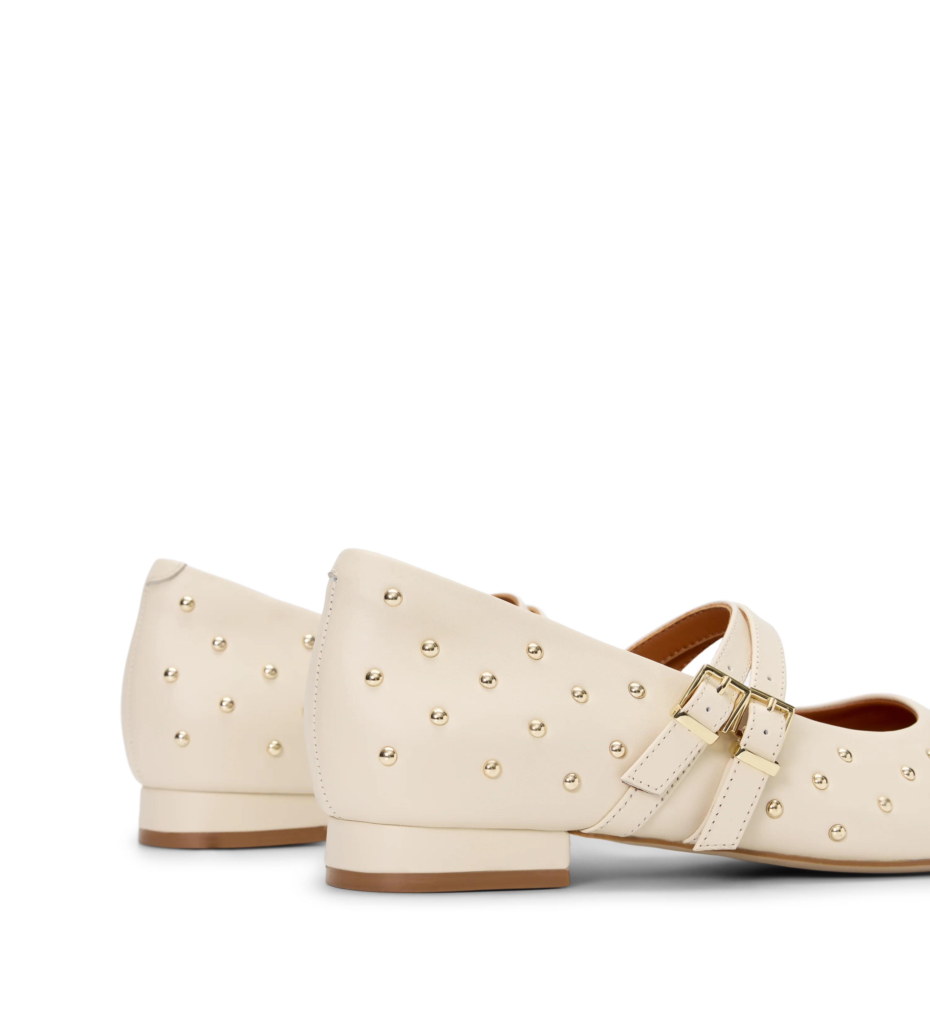 Pipilo Ecru Leather & Hardware Ballet Flats