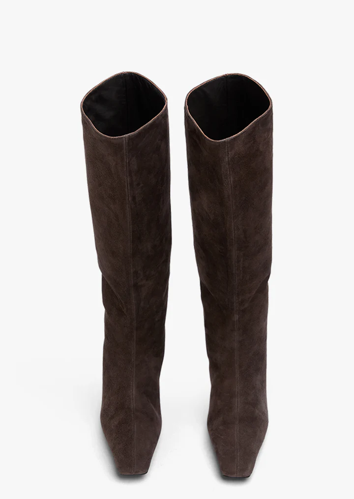 Evysa Espresso Suede