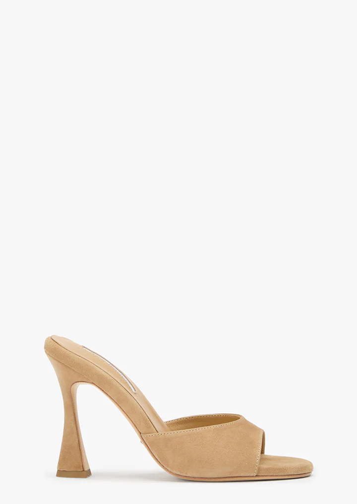 Victoria Wheat Suede