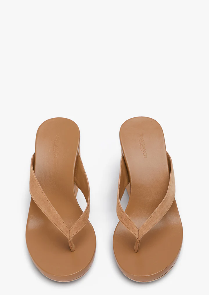 Avanti Butterscotch Suede