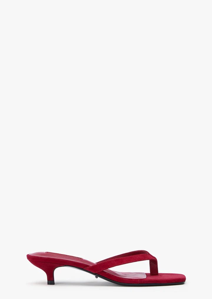 Annie Scarlet Suede