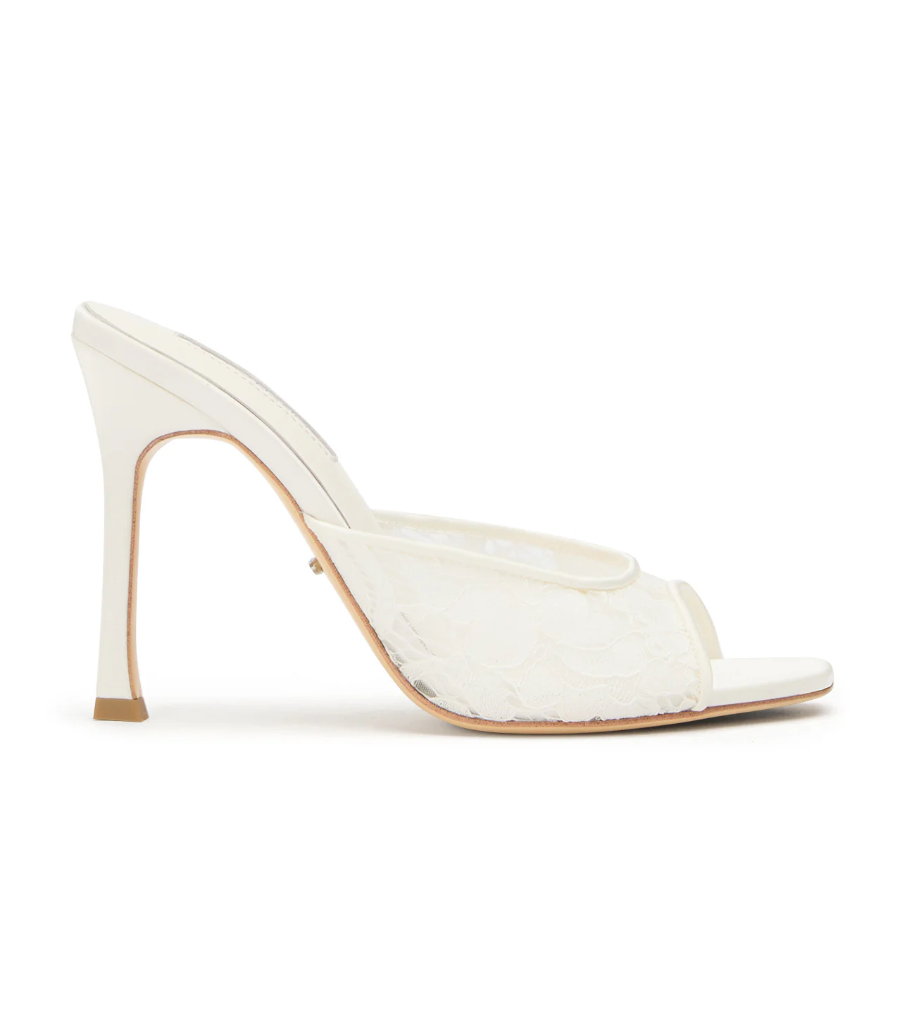 Dashing Ivory Brocade