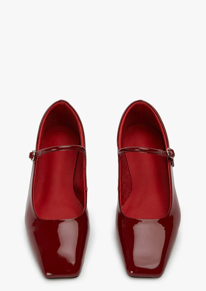 Bambi Bordeaux Patent