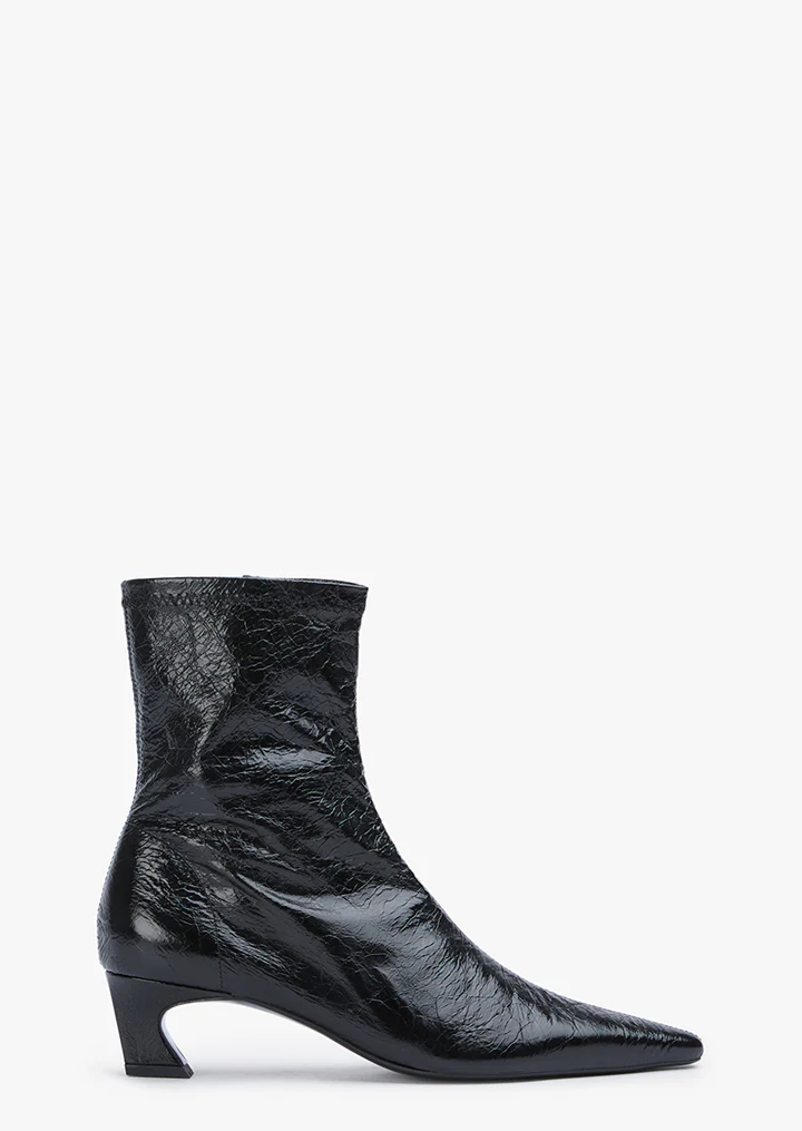 Margot Black Crinkle