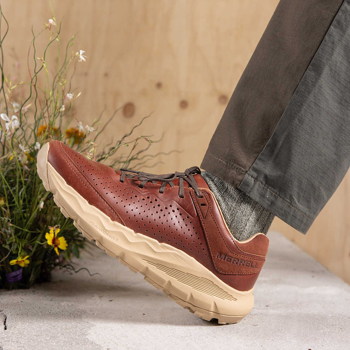 Men's Nova 4 Traveller Lace Wide Width