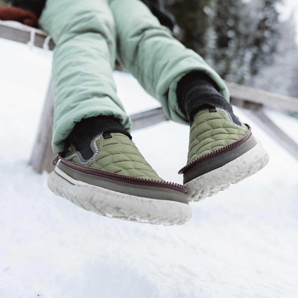 Men's Hut Moc 2 Packable